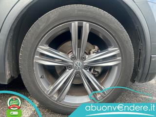 VOLKSWAGEN Tiguan usata, con Park Distance Control