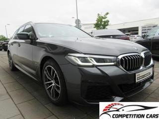 BMW 520 d TOURING M-SPORT ACC APPLE ANDROID LED
