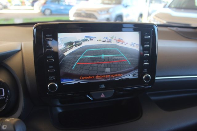 TOYOTA Yaris usata, con Specchietti laterali elettrici