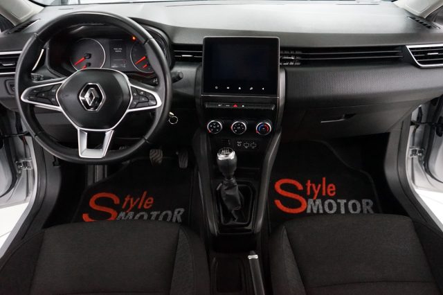 RENAULT Clio usata, con Autoradio