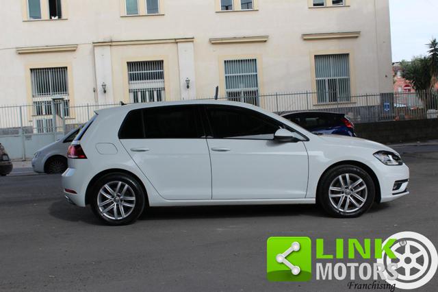 VOLKSWAGEN Golf usata, con Autoradio
