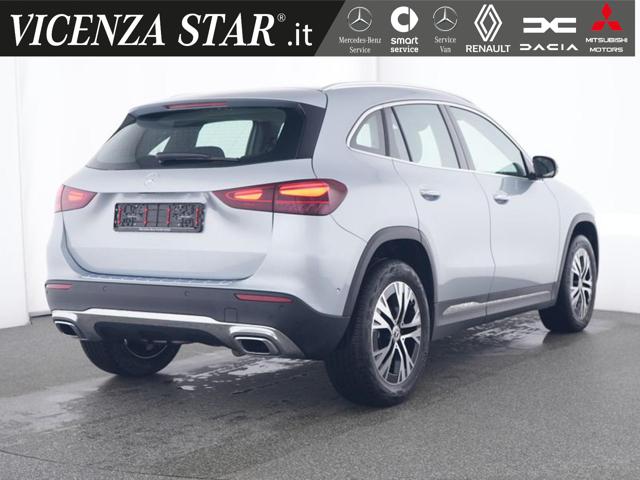 MERCEDES-BENZ GLA 200 usata, con Airbag laterali