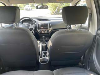 HYUNDAI i20 usata 17