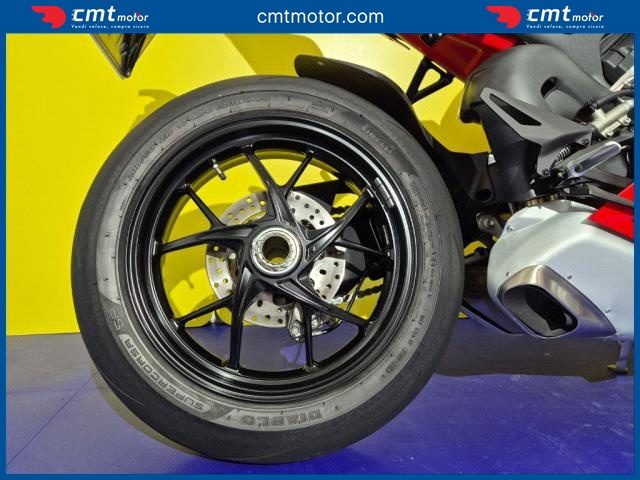 DUCATI Panigale V4 usata 12