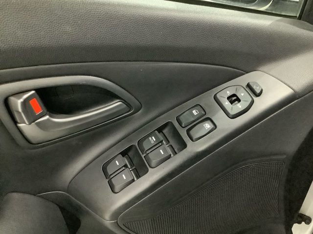 HYUNDAI iX35 usata, con Specchietti laterali elettrici