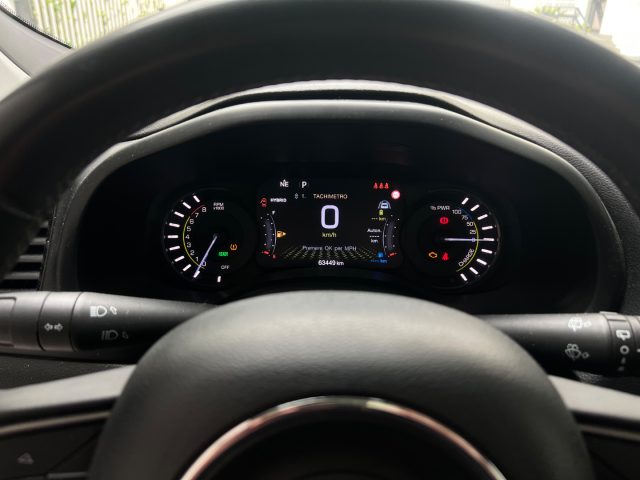 JEEP Renegade usata, con USB