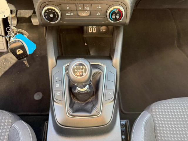 FORD Focus usata, con Sensori di parcheggio posteriori