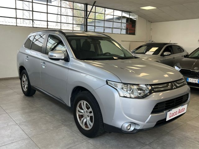 MITSUBISHI Outlander usata, con Airbag laterali