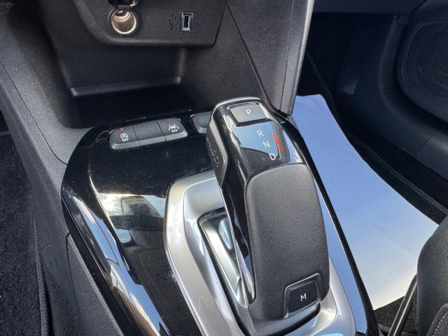 OPEL Corsa usata, con ESP