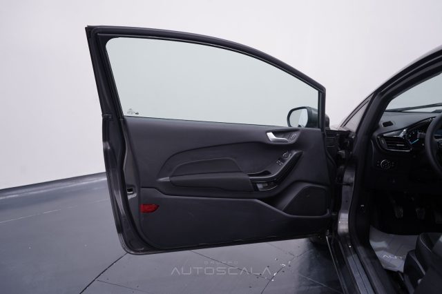 FORD Fiesta usata, con ESP