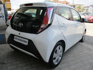 TOYOTA Aygo usata 4