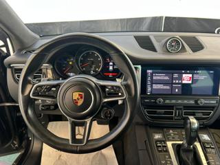 PORSCHE Macan usata, con Autoradio