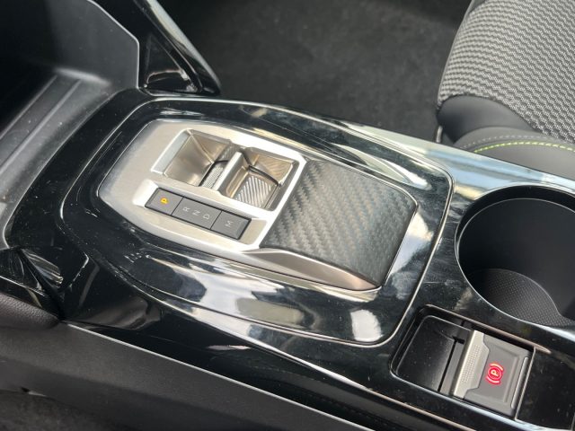 PEUGEOT 208 usata, con MP3