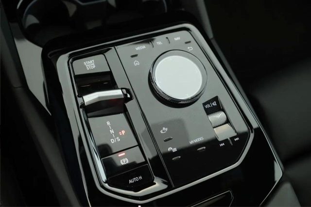 BMW 520 usata, con Park Distance Control