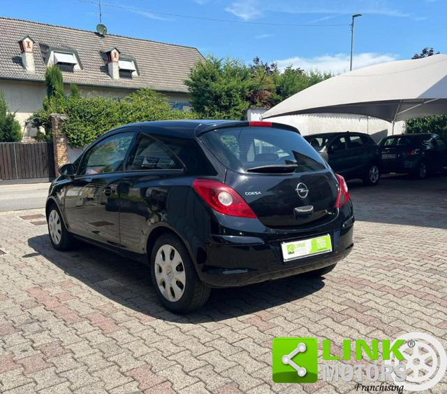 OPEL Corsa usata, con Airbag laterali
