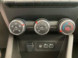 RENAULT Clio usata 23