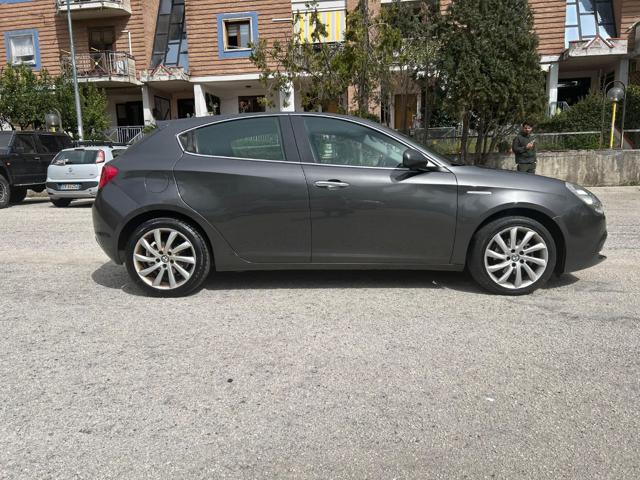 ALFA ROMEO Giulietta usata, con Climatizzatore