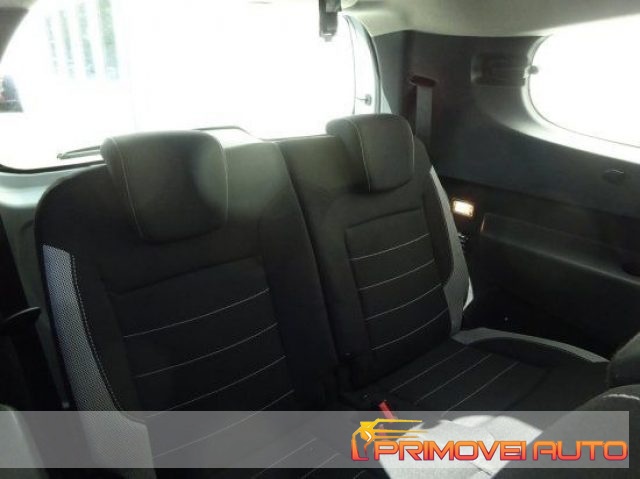 DACIA Lodgy usata, con Autoradio