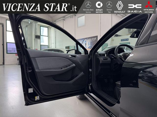 RENAULT Clio usata, con Touch screen