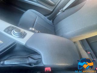 BMW 320 usata, con Fari LED
