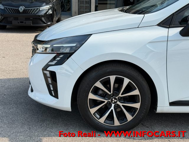 MITSUBISHI Colt usata, con Autoradio digitale