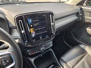 VOLVO XC40 usata, con Volante in pelle