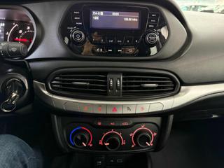 FIAT Tipo usata, con Autoradio digitale