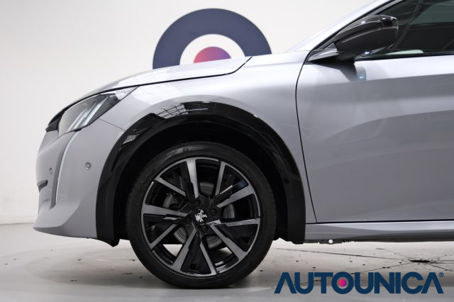 PEUGEOT 208 usata, con Volante in pelle