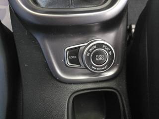 SUZUKI Vitara usata, con Sedili riscaldati