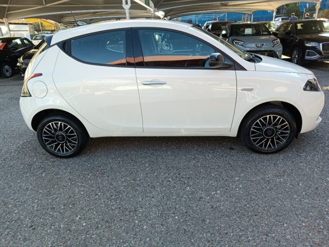 LANCIA Ypsilon usata, con Chiusura centralizzata