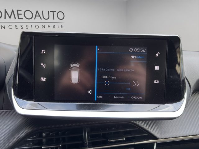 PEUGEOT 208 usata, con Sensori di parcheggio posteriori