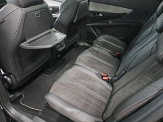 PEUGEOT 5008 usata, con Airbag