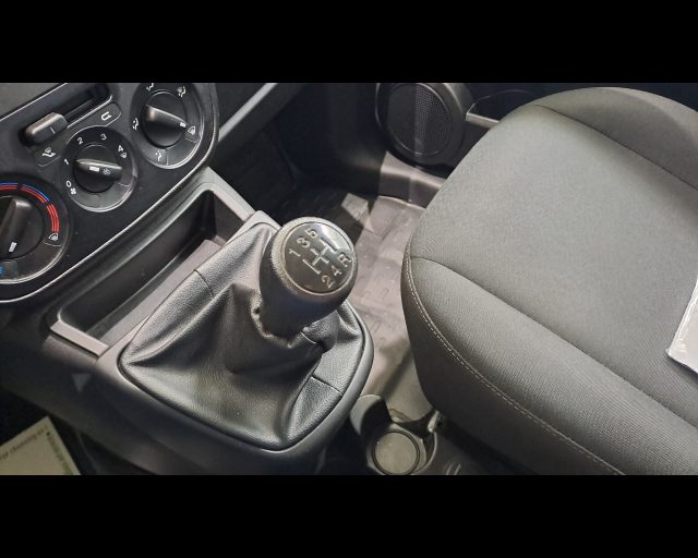FIAT Fiorino usata, con Volante multifunzione