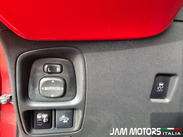 TOYOTA Aygo usata, con Controllo elettronico della corsia