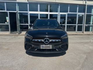 MERCEDES-BENZ GLA 200 usata, con Airbag