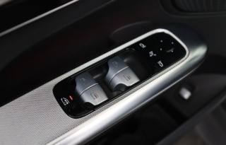 MERCEDES-BENZ GLC 300 usata, con Sedile posteriore sdoppiato