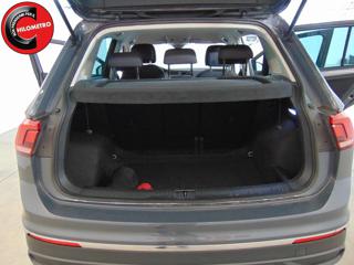VOLKSWAGEN Tiguan usata, con Autoradio