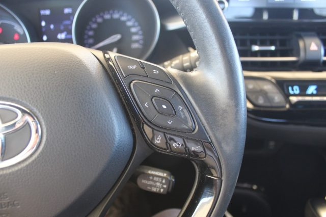 TOYOTA C-HR usata, con Adaptive Cruise Control