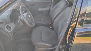 HYUNDAI i10 usata, con Sedile posteriore sdoppiato