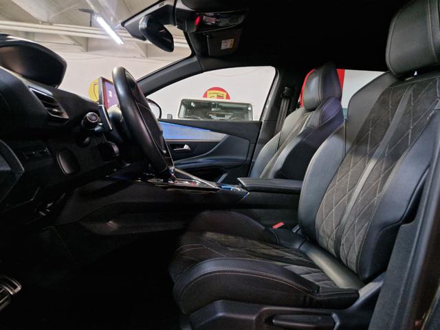 PEUGEOT 5008 usata, con Park Distance Control