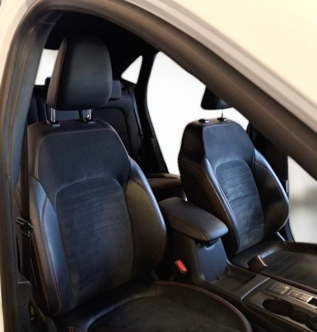 FORD Kuga usata, con Climatizzatore
