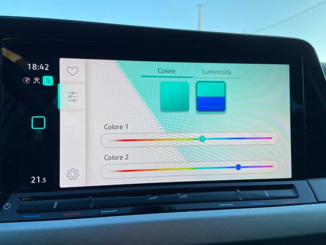 VOLKSWAGEN Golf usata, con Fari LED