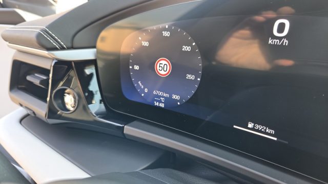 PORSCHE Macan usata, con USB