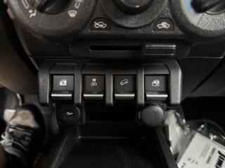 SUZUKI Jimny usata, con Bluetooth