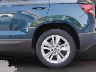 SKODA Karoq usata, con Sedile posteriore sdoppiato