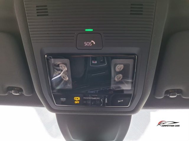 VOLKSWAGEN Golf usata, con Sedile posteriore sdoppiato