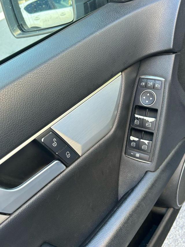 MERCEDES-BENZ C 220 usata, con Controllo automatico clima