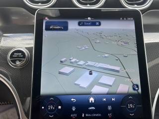 MERCEDES-BENZ GLC 220 usata, con Touch screen