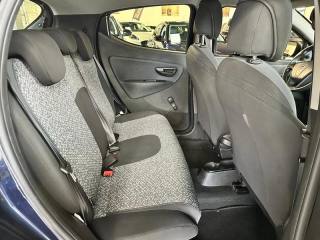 LANCIA Ypsilon usata, con Autoradio digitale