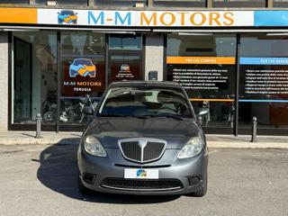 LANCIA Ypsilon usata, con Airbag